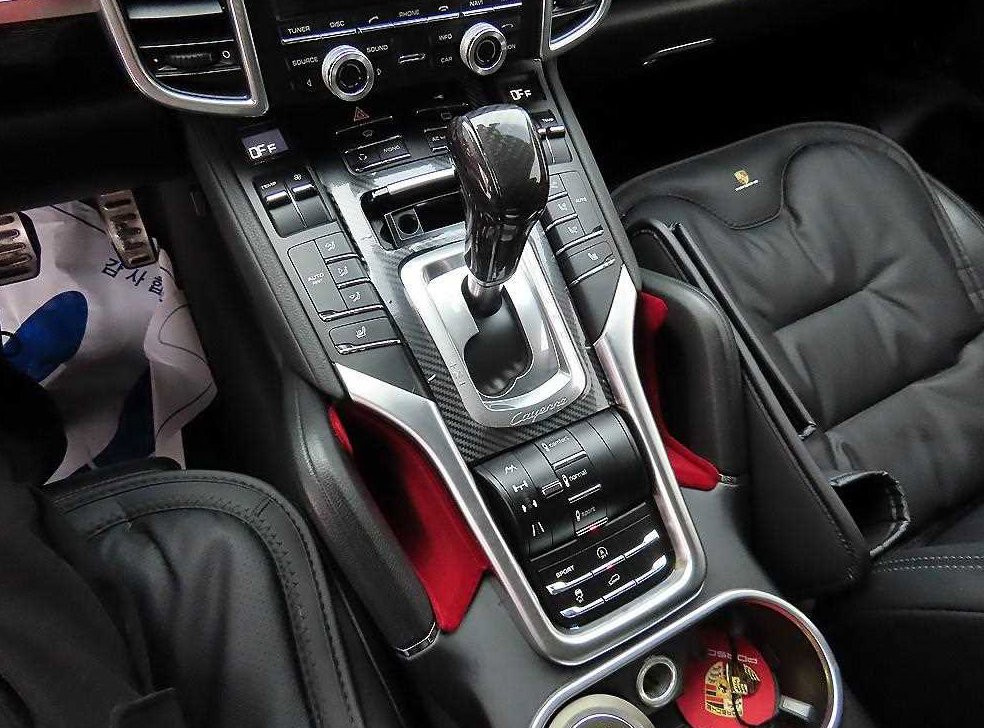 포르쉐 카이엔 4.8 S 사진 10