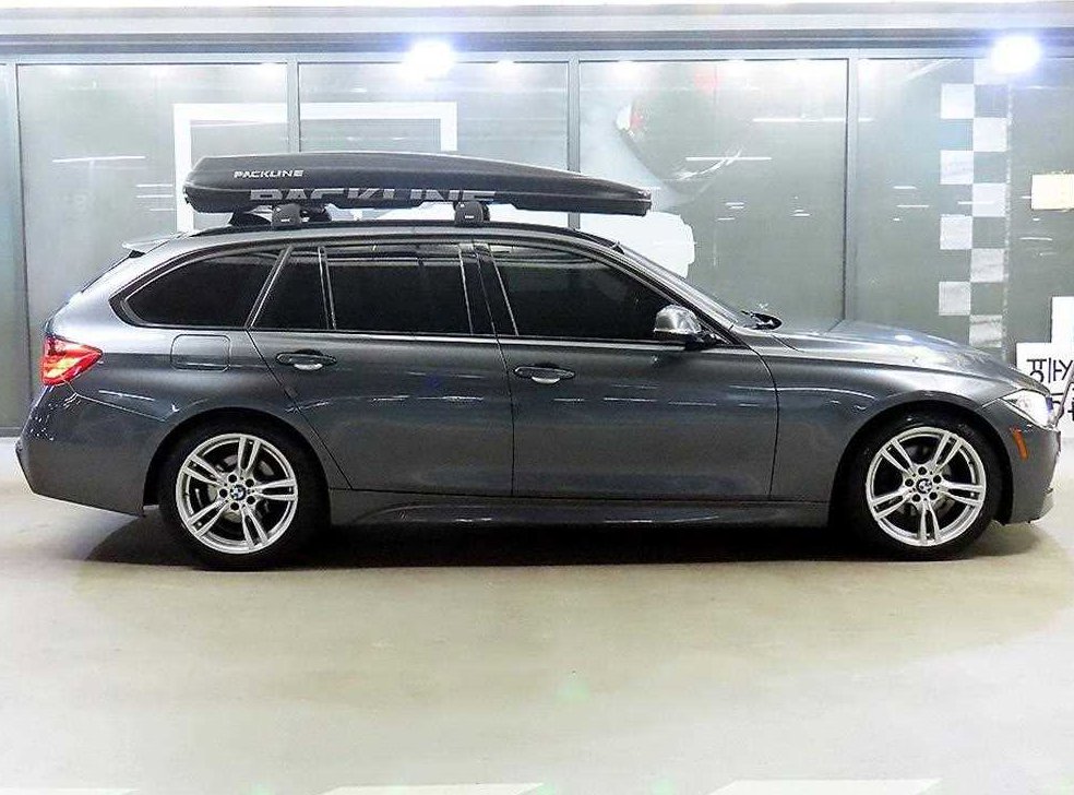 BMW 3시리즈 320d 투어링 사진 3