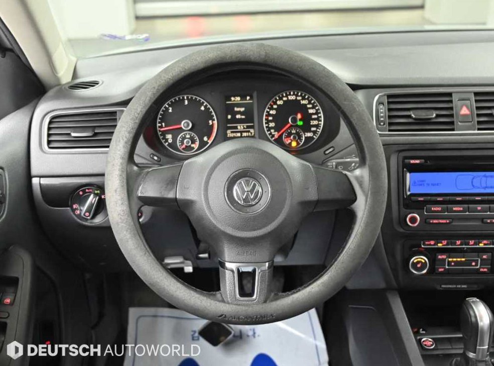 폭스바겐 제타 2.0 TDI 사진 13