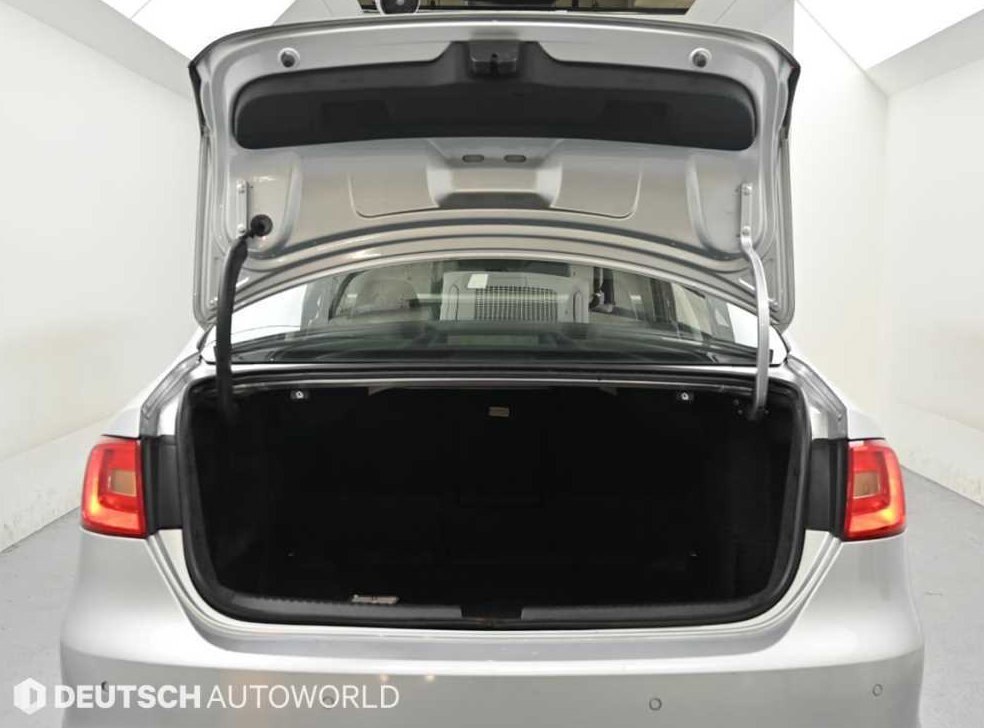 폭스바겐 제타 2.0 TDI 사진 19