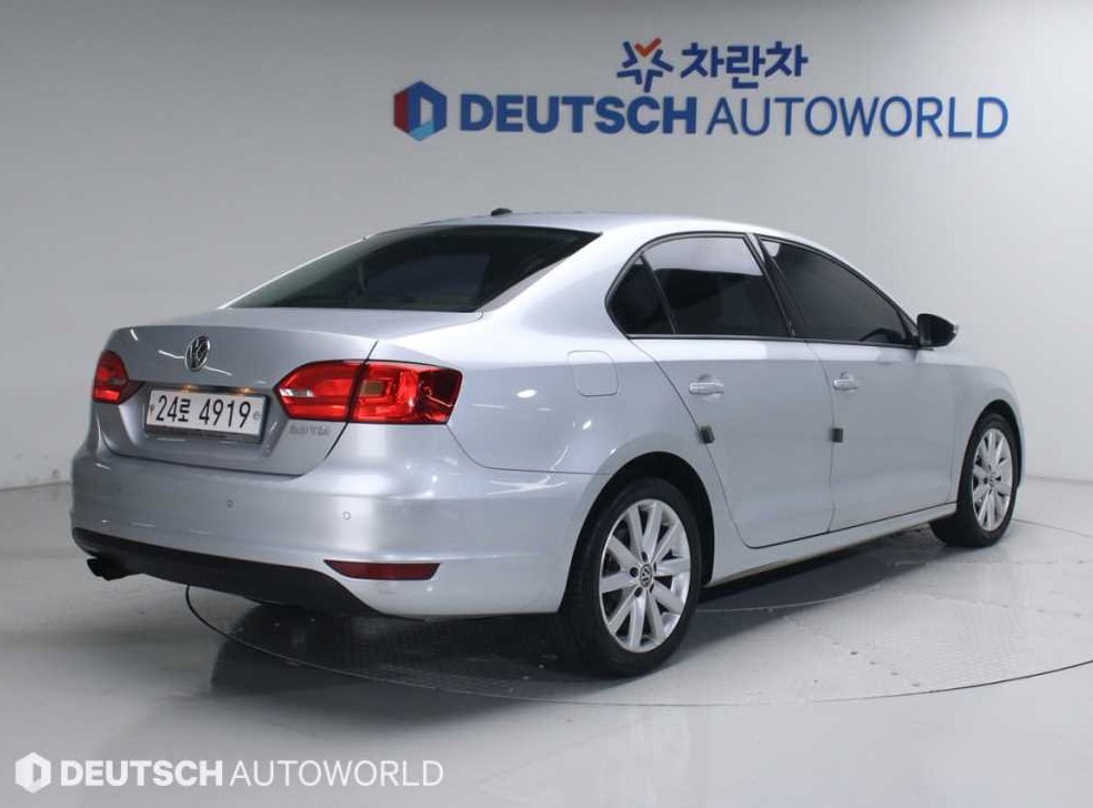 폭스바겐 제타 2.0 TDI 사진 2