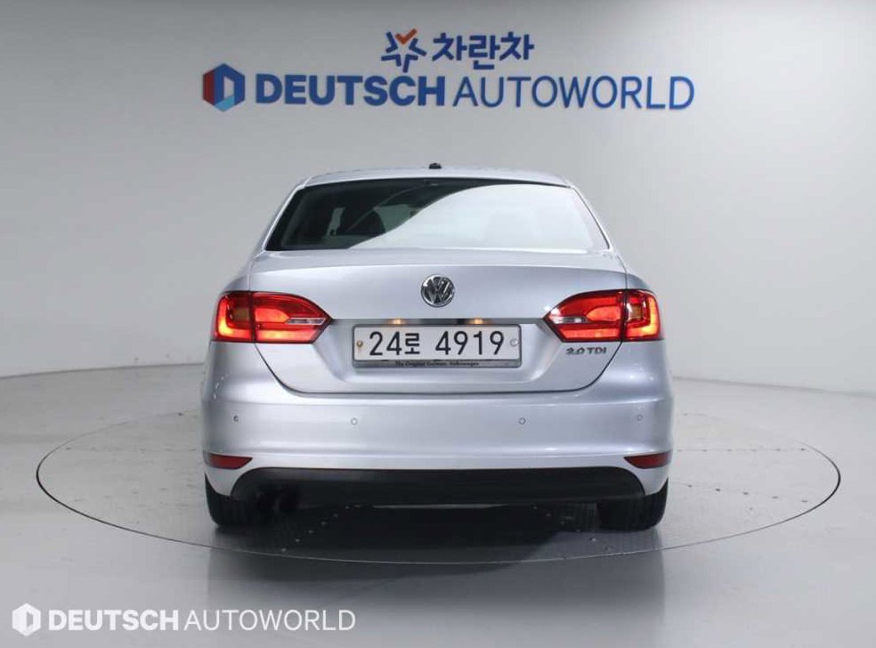 폭스바겐 제타 2.0 TDI 사진 4