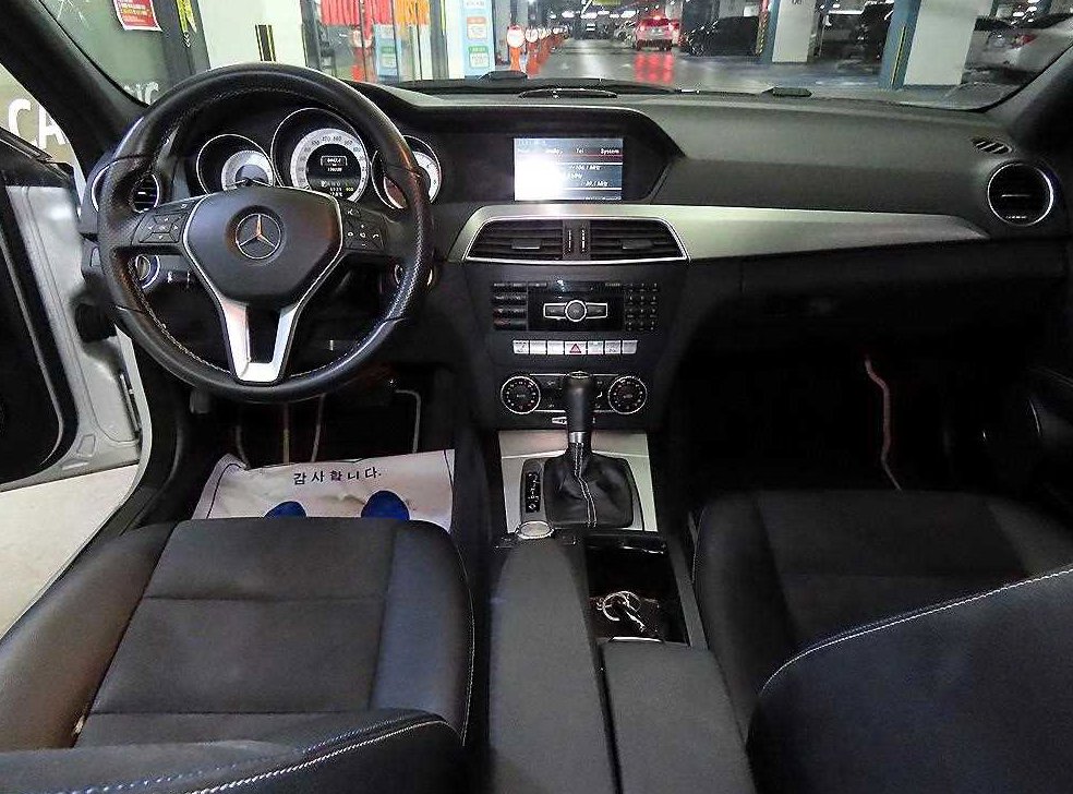 벤츠 C 클래스 C220 CDI 4MATIC 에디션 C 사진 10