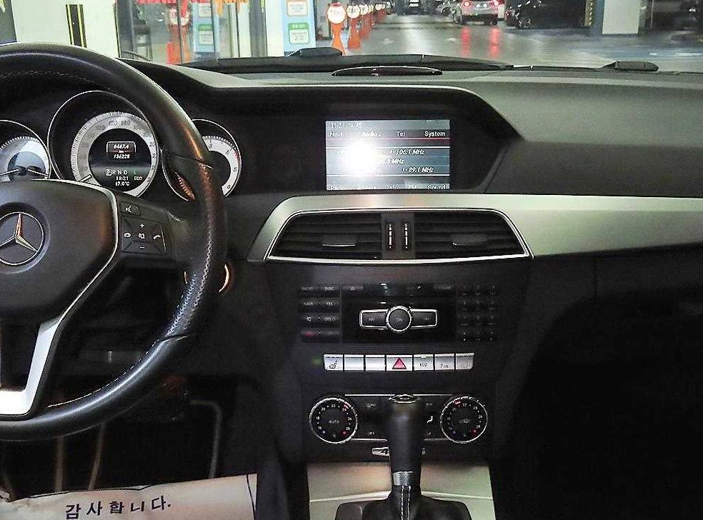 벤츠 C 클래스 C220 CDI 4MATIC 에디션 C 사진 11
