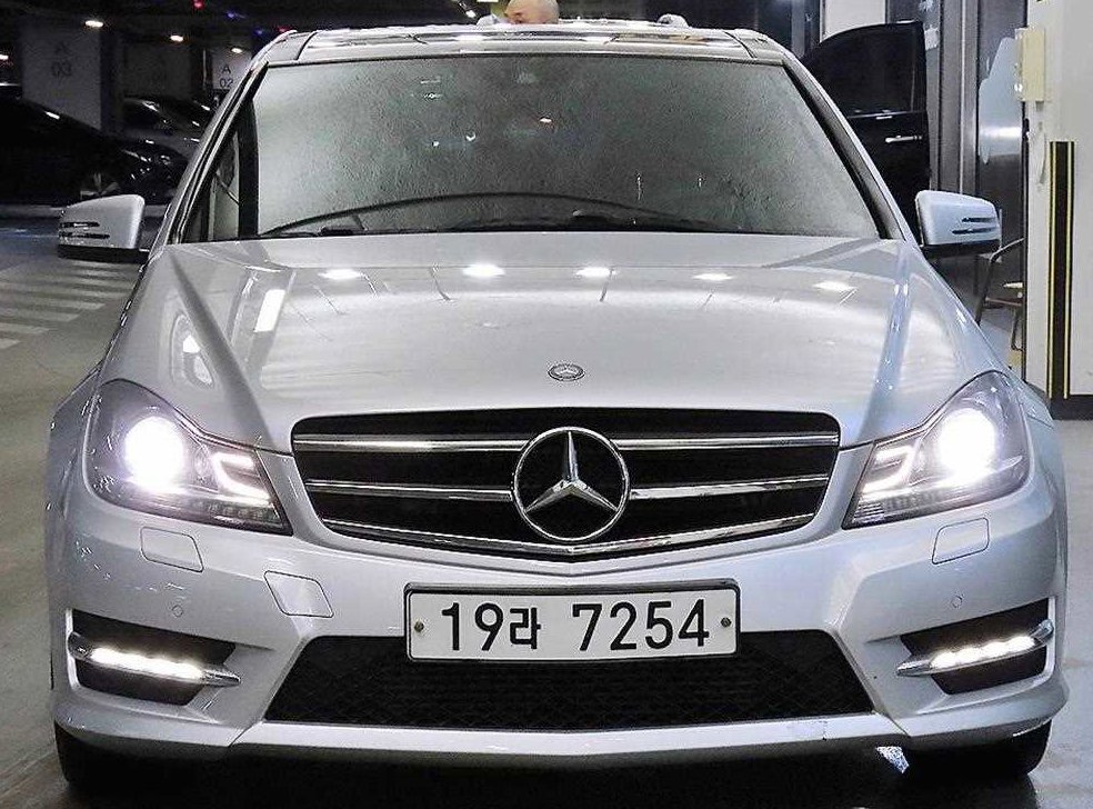 벤츠 C 클래스 C220 CDI 4MATIC 에디션 C 사진 2