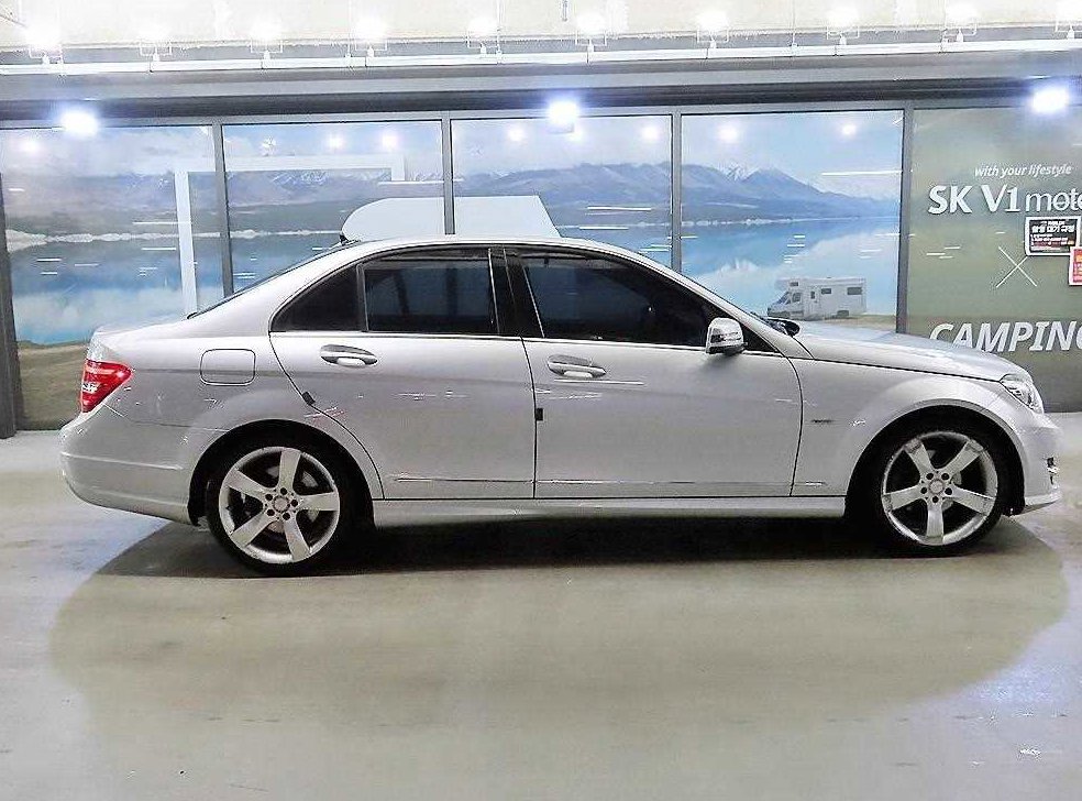 벤츠 C 클래스 C220 CDI 4MATIC 에디션 C 사진 3