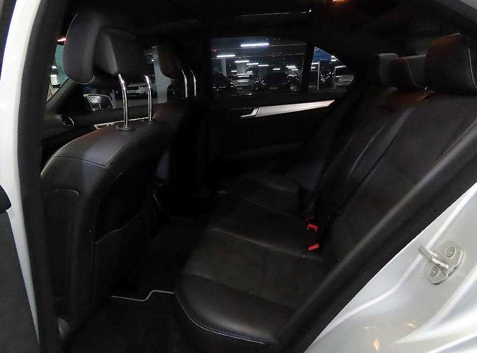 벤츠 C 클래스 C220 CDI 4MATIC 에디션 C 사진 7