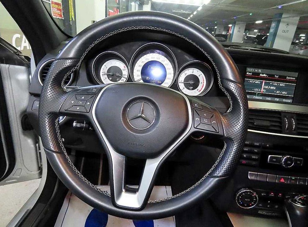 벤츠 C 클래스 C220 CDI 4MATIC 에디션 C 사진 8