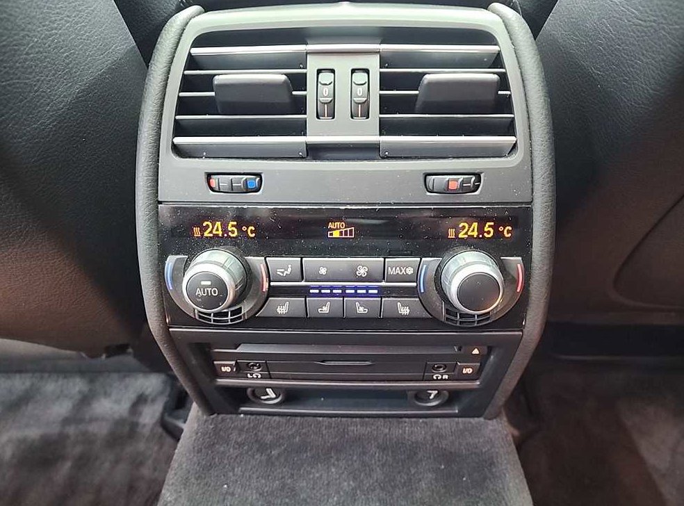 BMW 7시리즈 750 사진 13