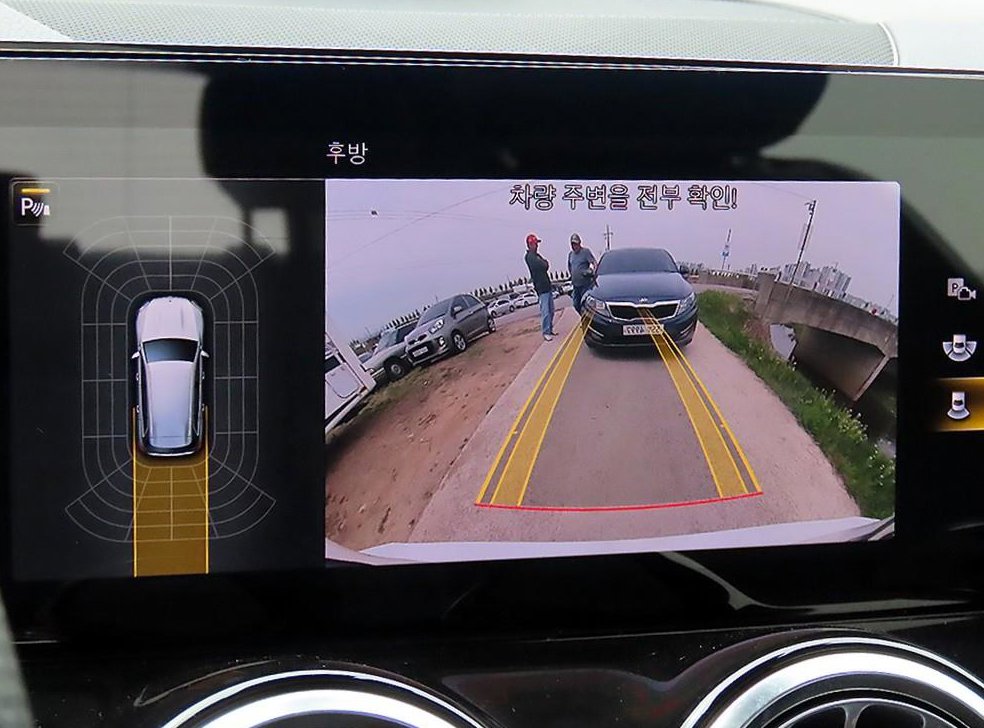 벤츠 GLB 클래스 GLB 250 4MATIC 사진 14