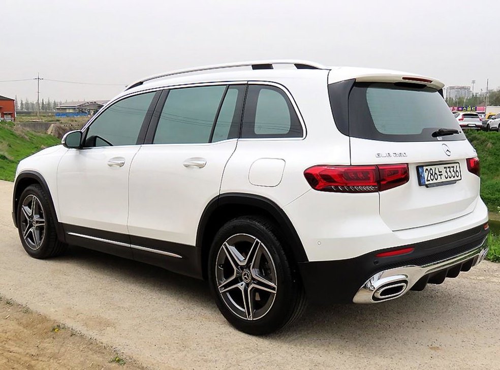 벤츠 GLB 클래스 GLB 250 4MATIC 사진 3
