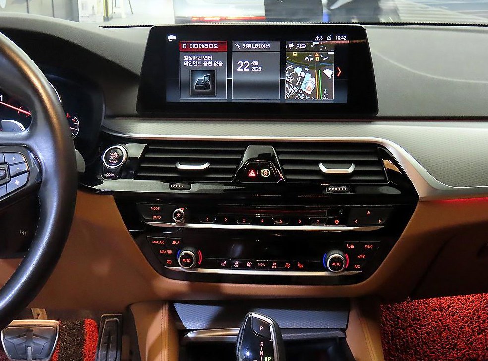 BMW 5시리즈 530i M 스포츠 사진 11