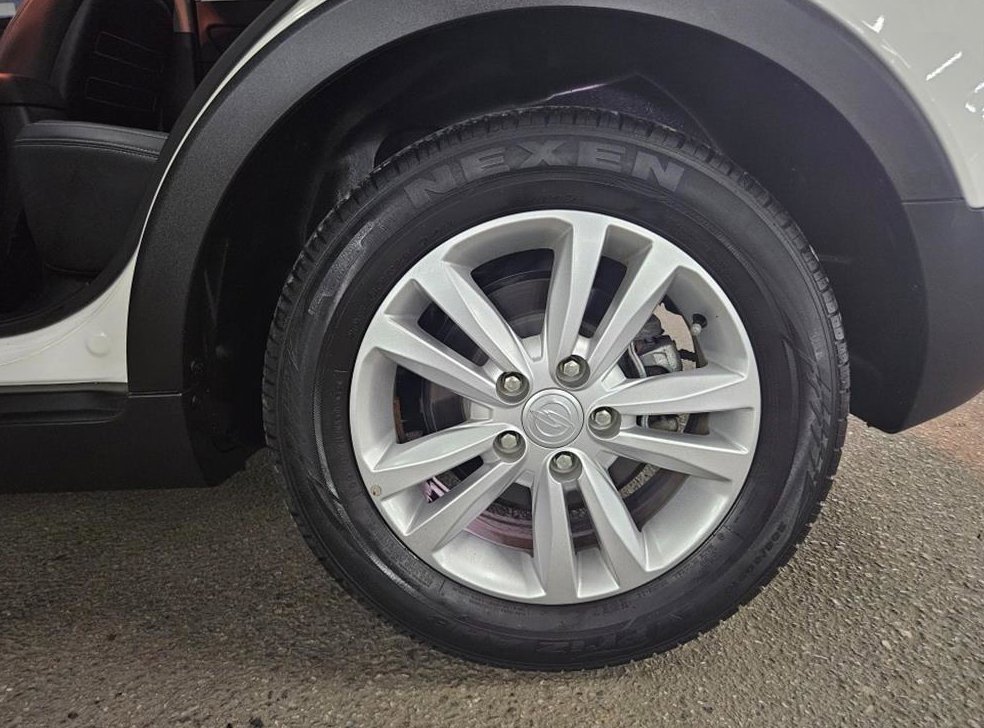 KG모빌리티(쌍용)  티볼리 2WD 가솔린 VX 사진 19