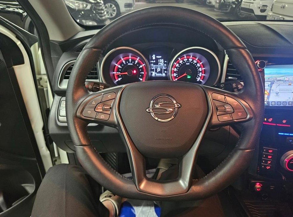 KG모빌리티(쌍용)  티볼리 2WD 가솔린 VX 사진 6