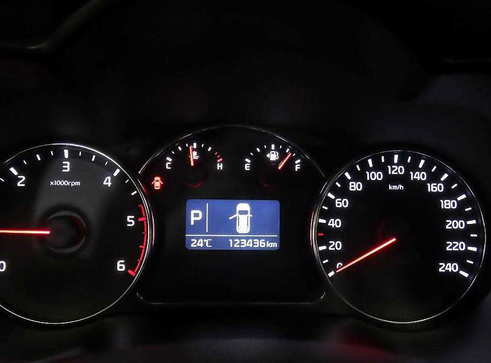 기아 카렌스 1.7 VGT 노블레스 사진 9