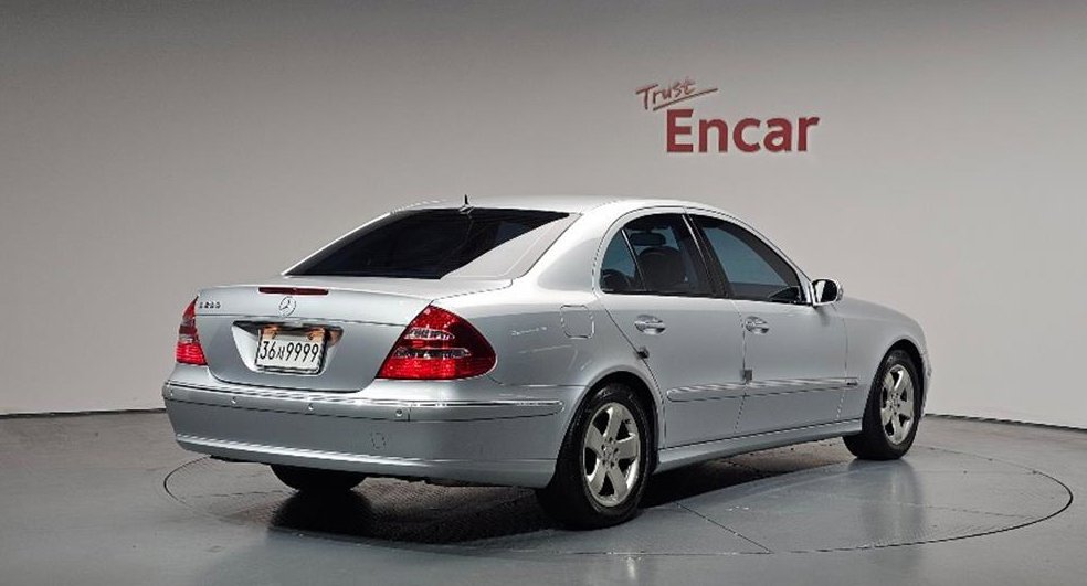 벤츠 E 클래스 E280 아방가르드 사진 2