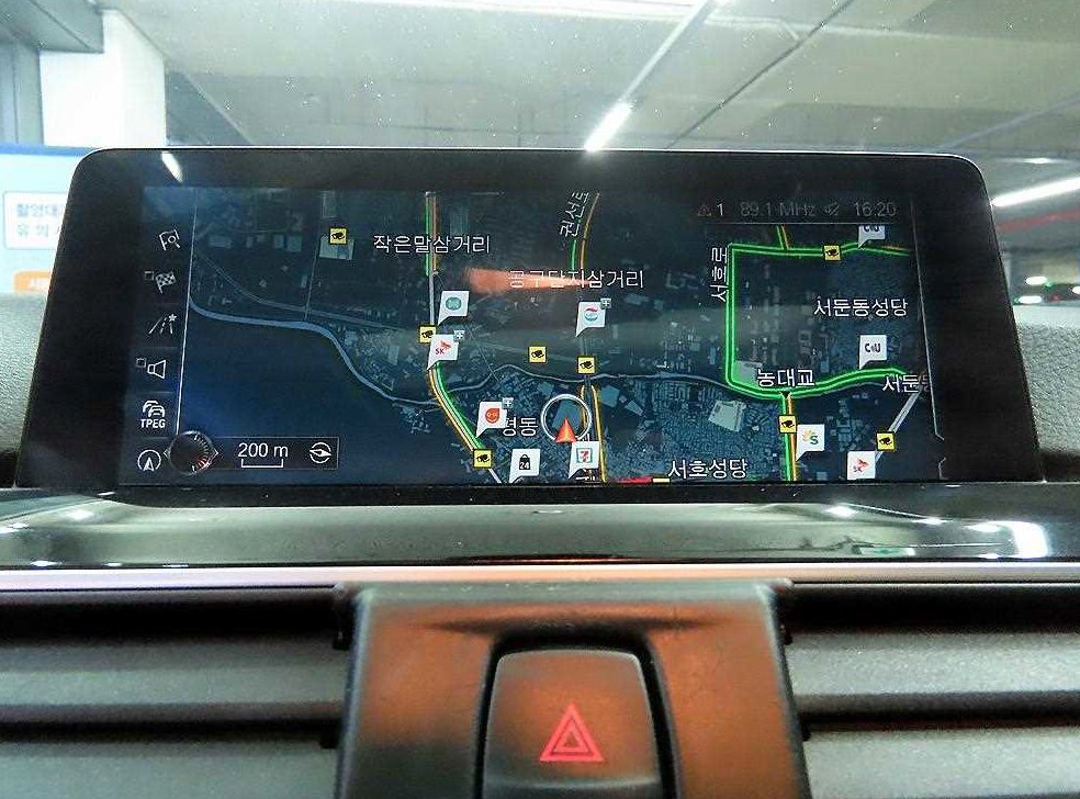 BMW 3시리즈 320d 사진 13