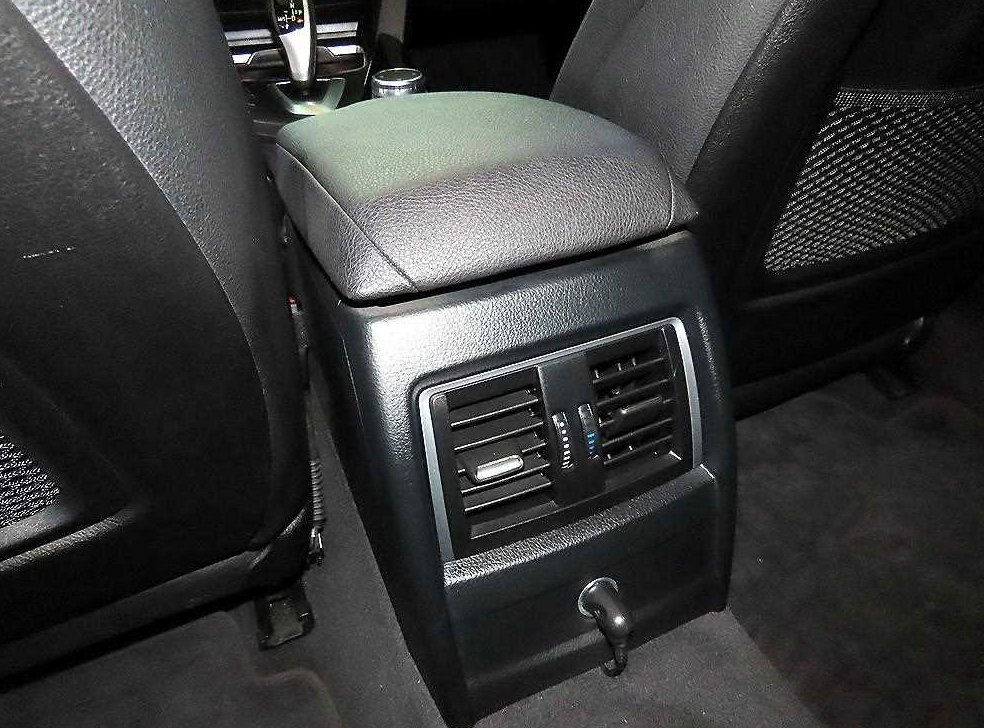 BMW 3시리즈 320d 사진 16