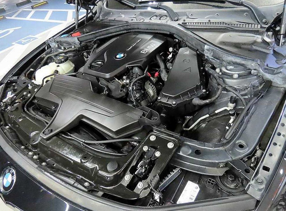 BMW 3시리즈 320d 사진 19