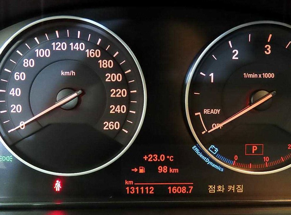 BMW 3시리즈 320d 사진 9