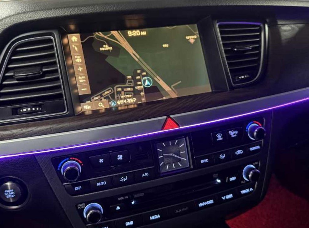 현대 제네시스 G330 프리미엄 AWD 사진 8