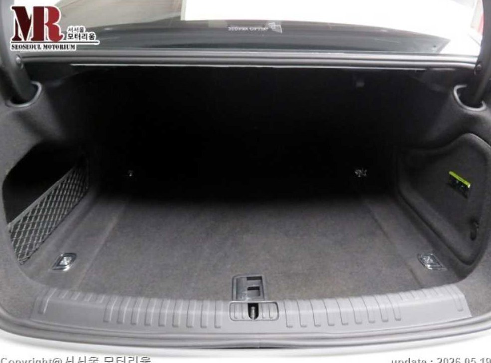 아우디 A6 45 TFSI 콰트로 프리미엄 사진 17