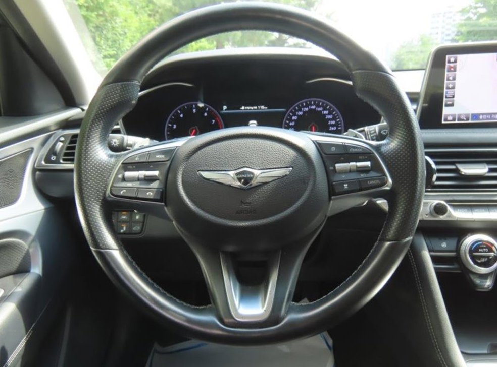 제네시스 G70 2.0T AWD 사진 16
