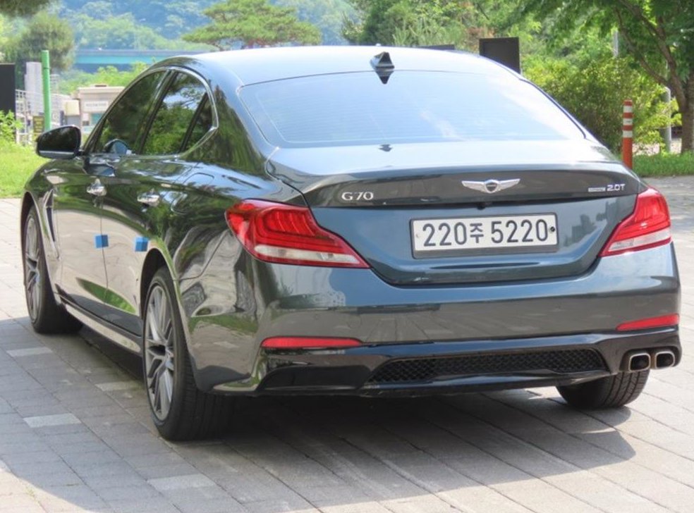 제네시스 G70 2.0T AWD 사진 4