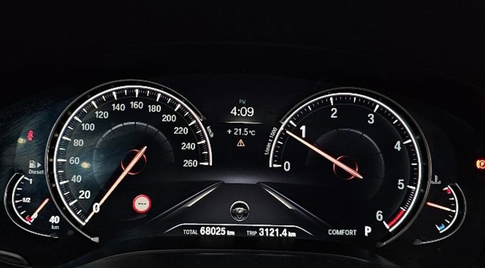BMW 5시리즈 520d M 스포츠 플러스 사진 11
