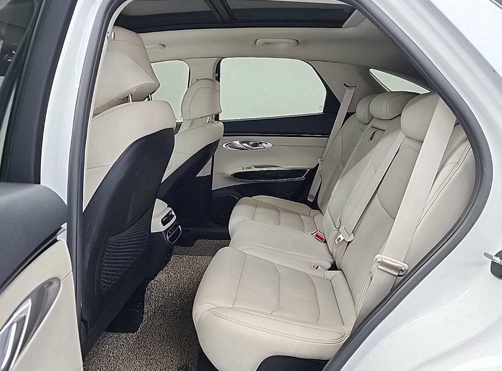 제네시스 GV70 2.5T 가솔린 AWD 사진 12