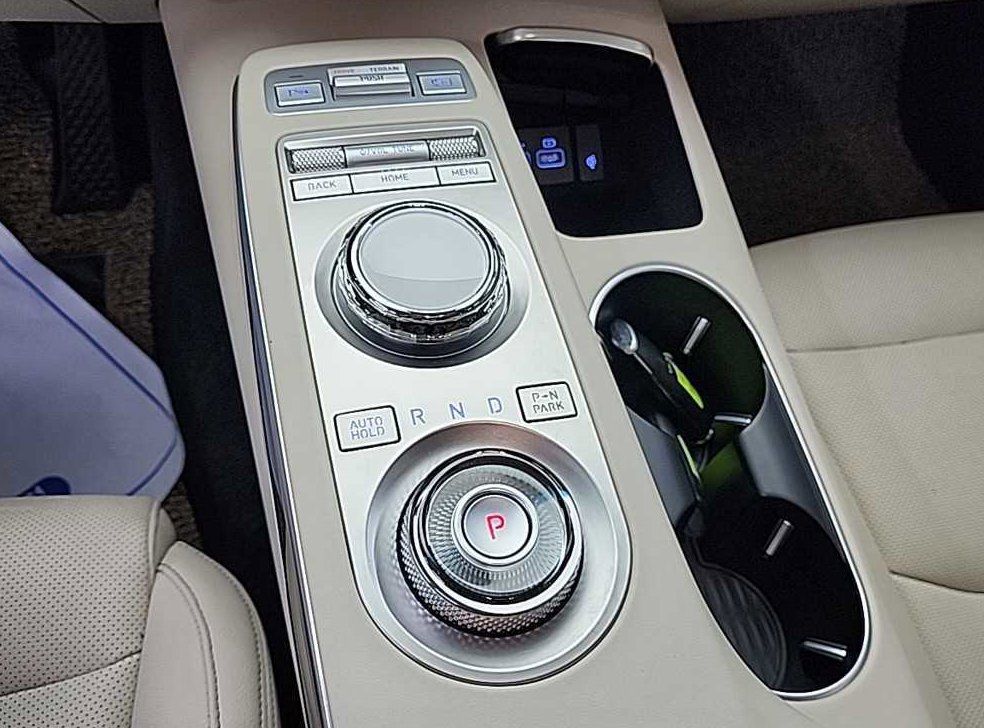 제네시스 GV70 2.5T 가솔린 AWD 사진 8