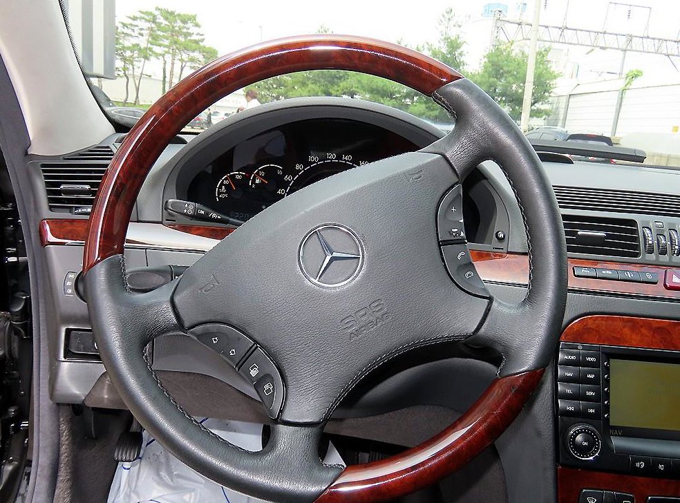 벤츠 S 클래스 S500L 4MATIC 사진 8