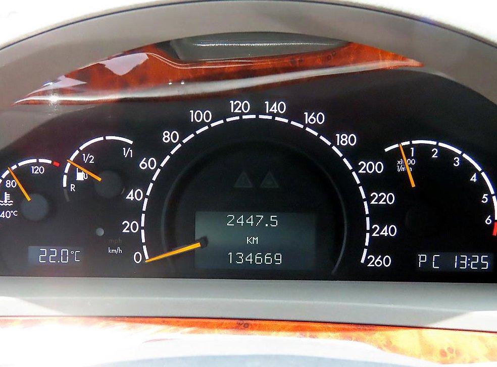 벤츠 S 클래스 S500L 4MATIC 사진 9
