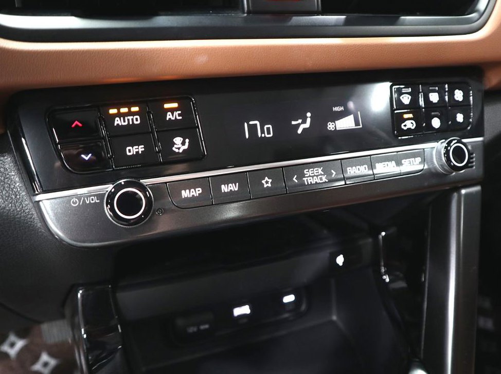 기아 셀토스 가솔린 1.6 터보 2WD 사진 12