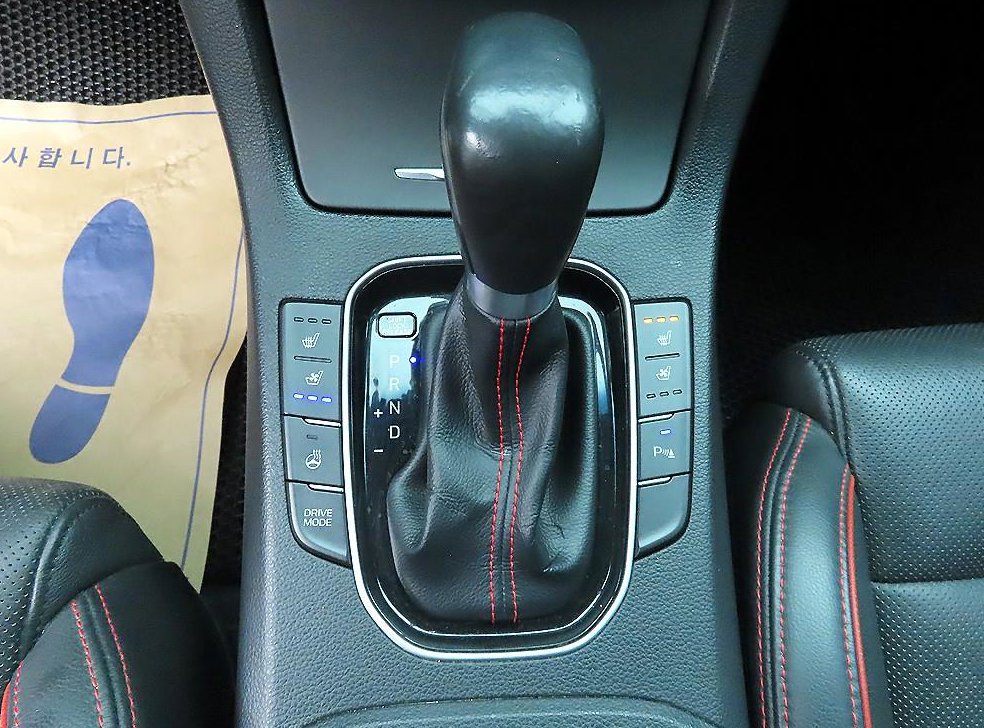 현대 i30 1.6 터보 사진 10