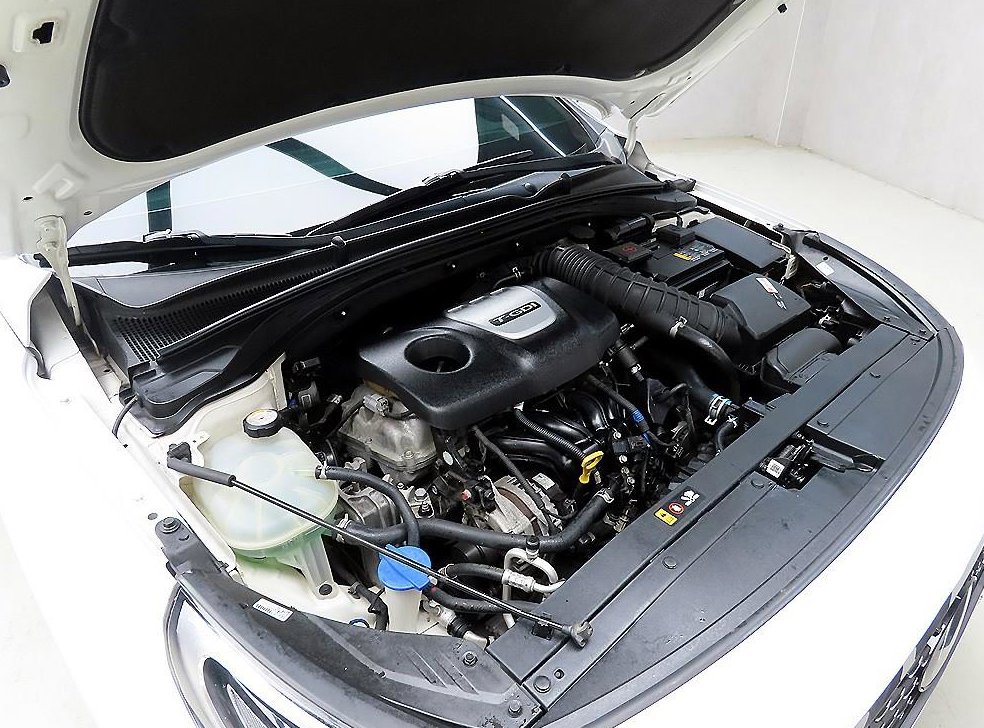 현대 i30 1.6 터보 사진 18