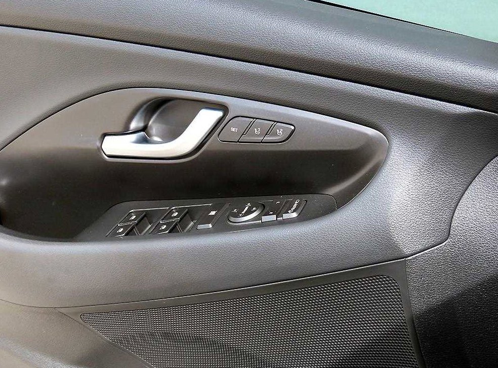 현대 i30 1.6 터보 사진 11