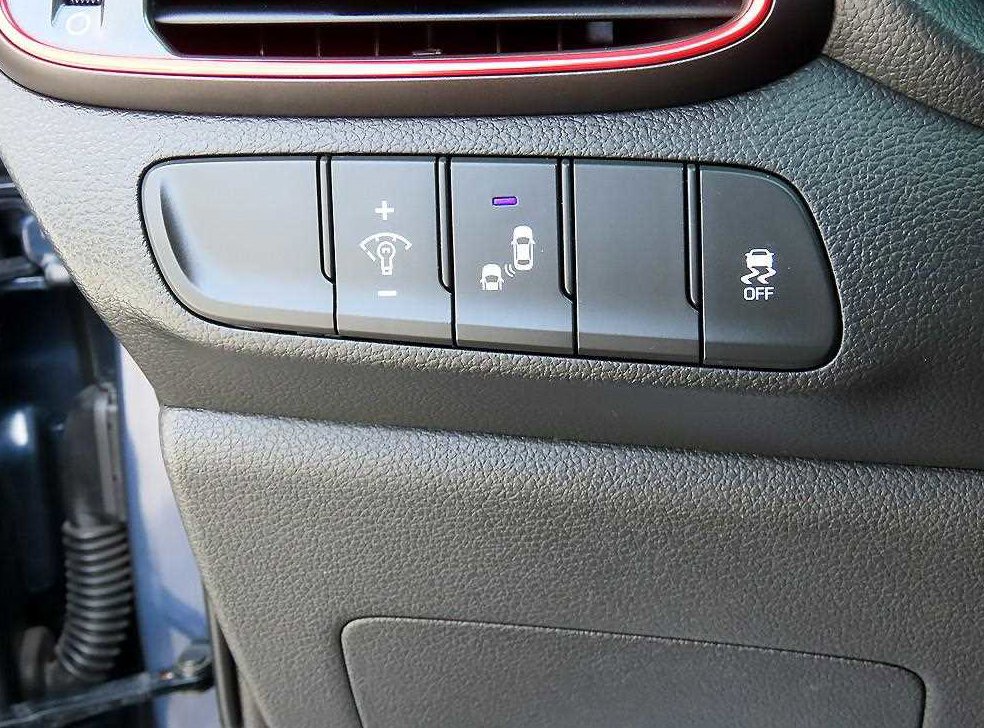 현대 i30 1.6 터보 사진 12