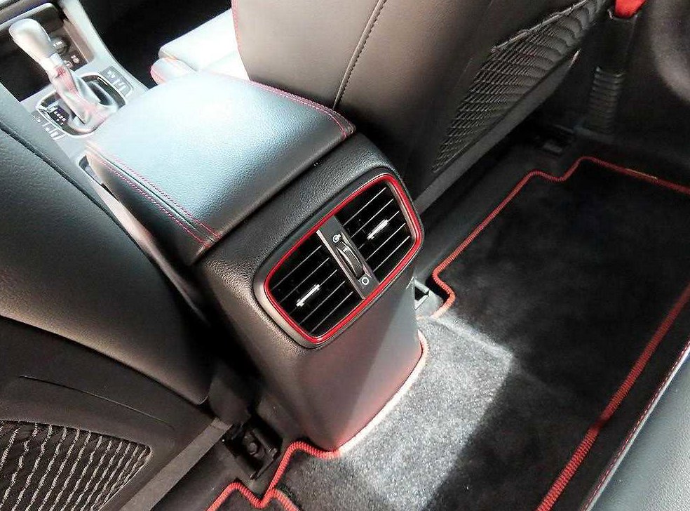 현대 i30 1.6 터보 사진 16