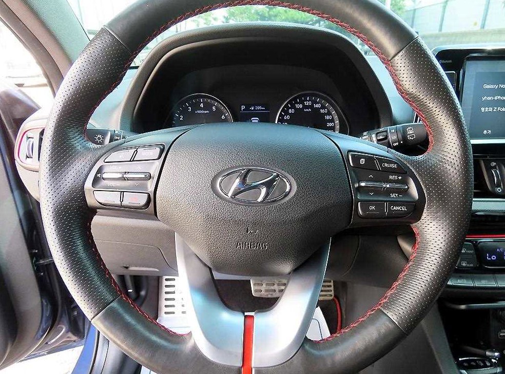 현대 i30 1.6 터보 사진 8