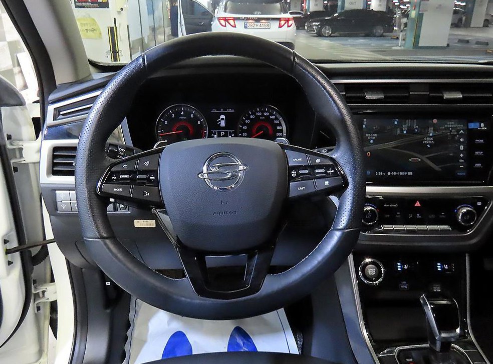 KG모빌리티(쌍용)  코란도 2WD 가솔린 1.5 C5 사진 8