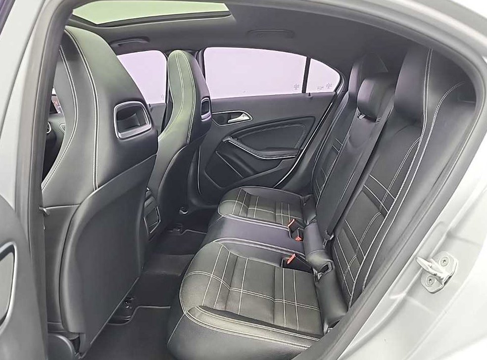벤츠 A 클래스 A180 CDI 나이트 사진 13