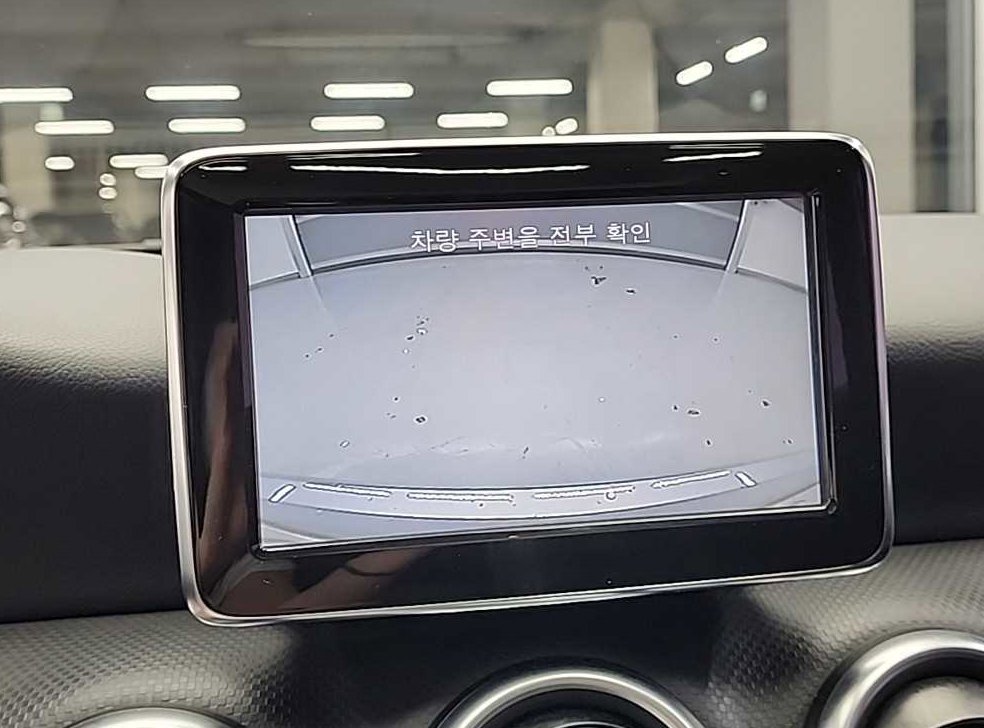 벤츠 A 클래스 A180 CDI 나이트 사진 15