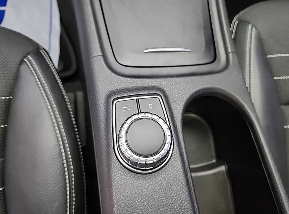 벤츠 A 클래스 A180 CDI 나이트 사진 16