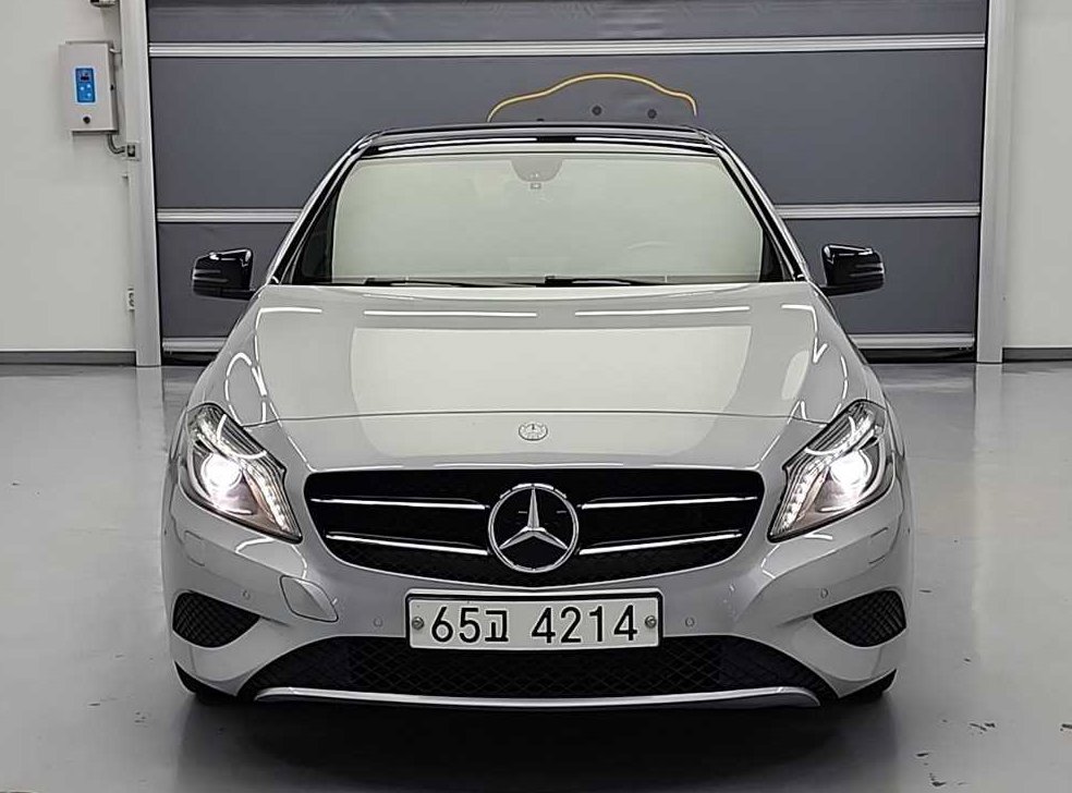 벤츠 A 클래스 A180 CDI 나이트 사진 3