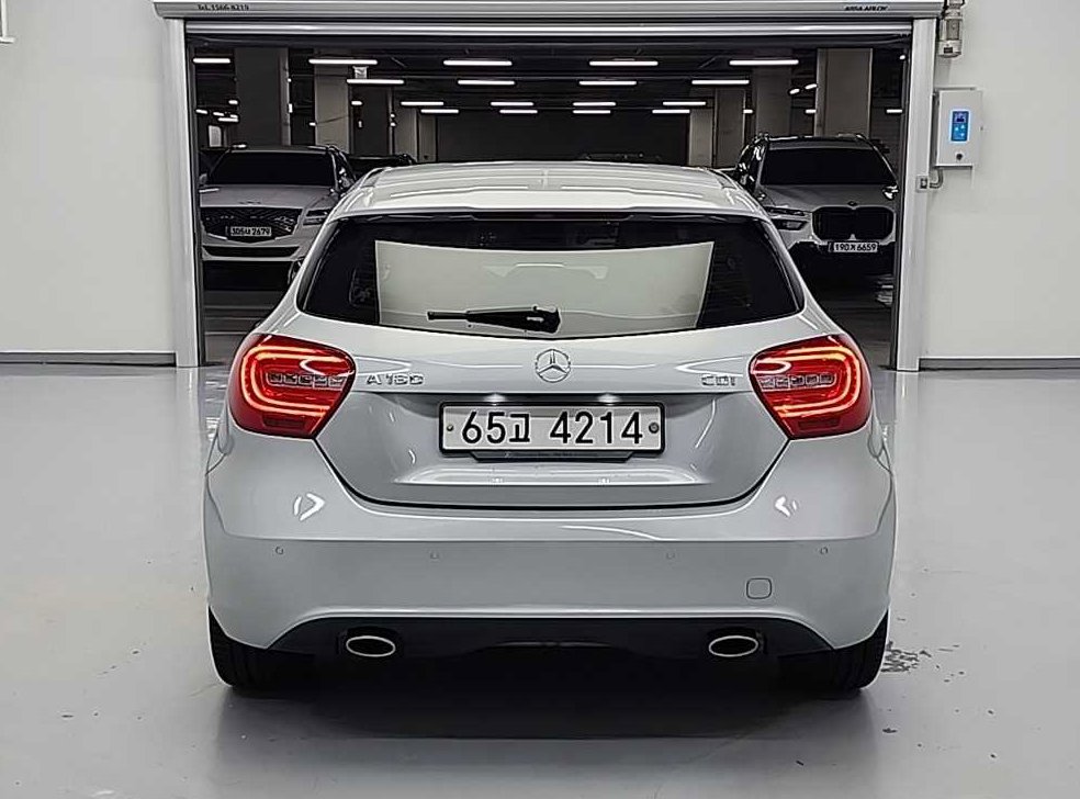 벤츠 A 클래스 A180 CDI 나이트 사진 4
