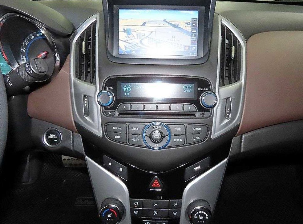 쉐보레 크루즈 1.8 LTZ+ 사진 11