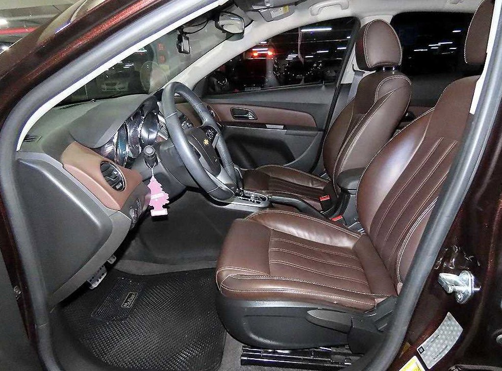 쉐보레 크루즈 1.8 LTZ+ 사진 6