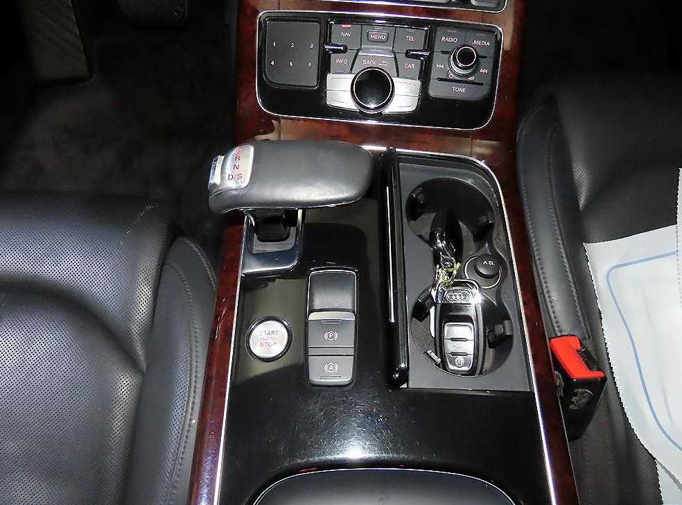 아우디 A8 3.0 TDI 콰트로 LWB 사진 12