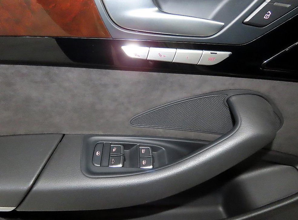 아우디 A8 3.0 TDI 콰트로 LWB 사진 14